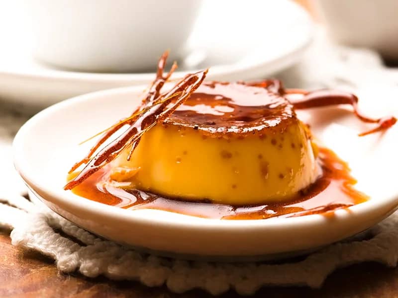 Flan de leche Dominicano
