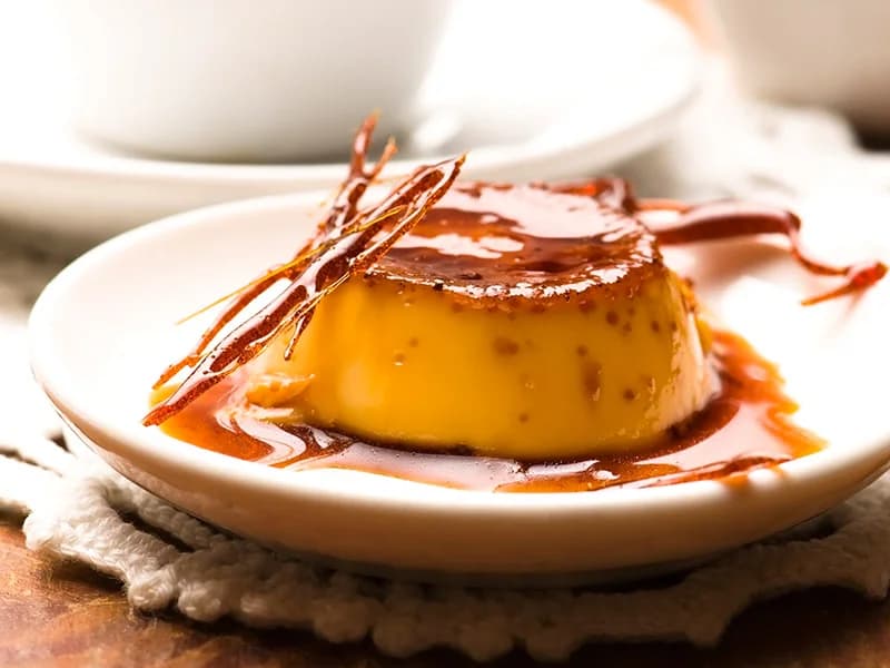 Flan de leche Dominicano
